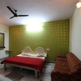 Hotel Essar and Restaurant, Agra 2